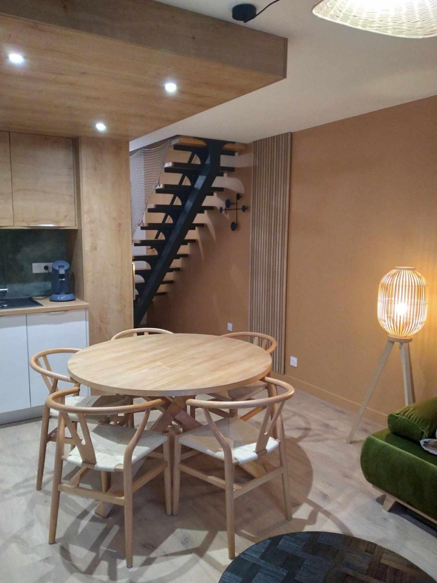 Duplex Lumineux - 40M2 - 2 Chambres - Balcon Terrasse - Parking - Entierement Renove En Mai 2024 Cauterets Exterior foto
